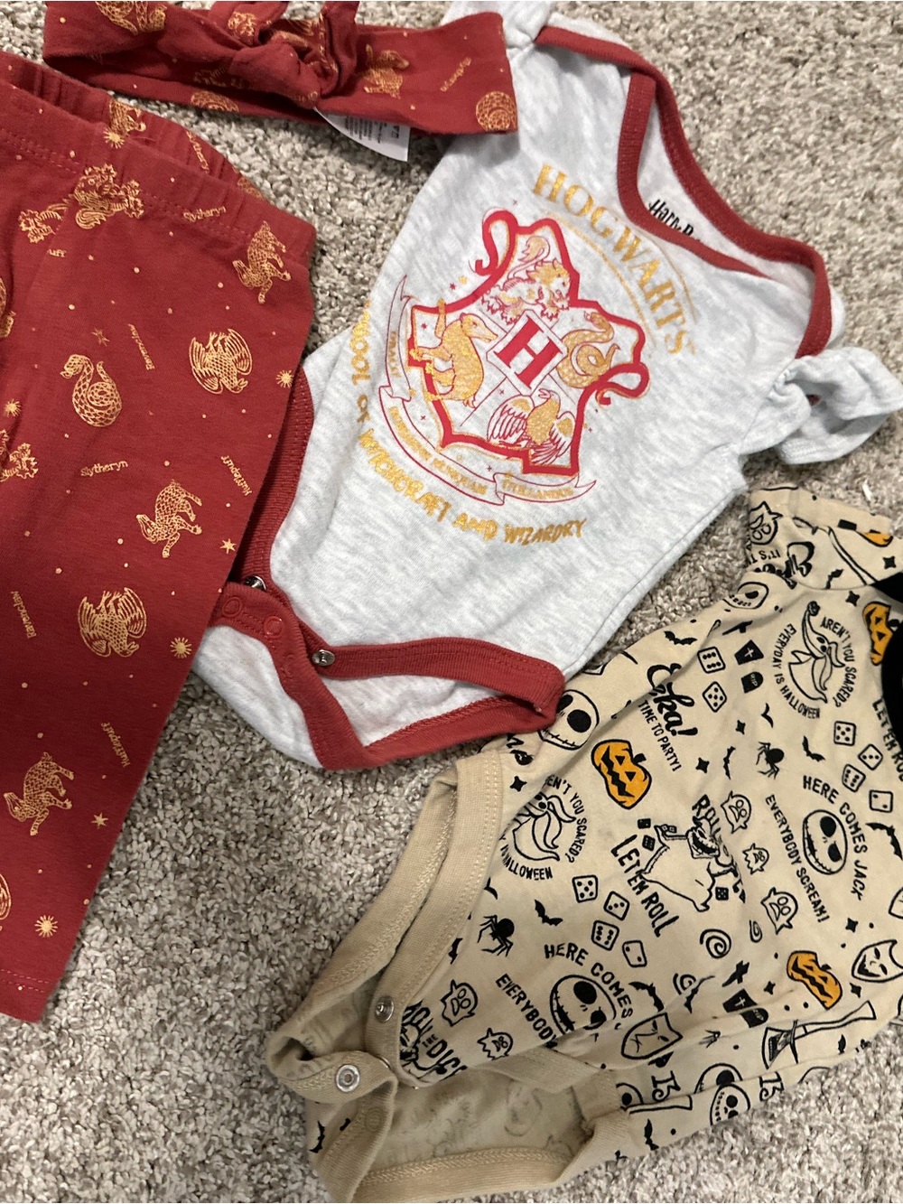 Hogwarts Baby Onesie Set - Halloween outfits